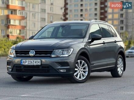 Фольксваген Тігуан 2020 у Запоріжжя на Automoto.ua Сірий Фольксваген Тігуан, об'ємом двигуна 1.97 л та пробігом 184 тис. км за 22499 $, фото 1 на Automoto.ua