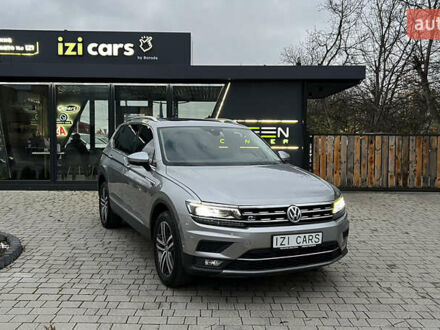 Серый Фольксваген Тигуан, объемом двигателя 2 л и пробегом 75 тыс. км за 29999 $, фото 1 на Automoto.ua