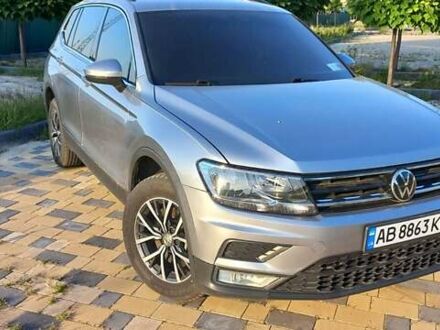 Серый Фольксваген Тигуан, объемом двигателя 1.98 л и пробегом 210 тыс. км за 17000 $, фото 1 на Automoto.ua