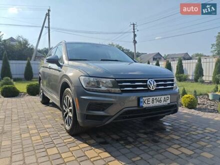 Фольксваген Тігуан 2020 у Верхнеднепровске на Automoto.ua Сірий Фольксваген Тігуан, об'ємом двигуна 1.98 л та пробігом 177 тис. км за 15900 $, фото 1 на Automoto.ua