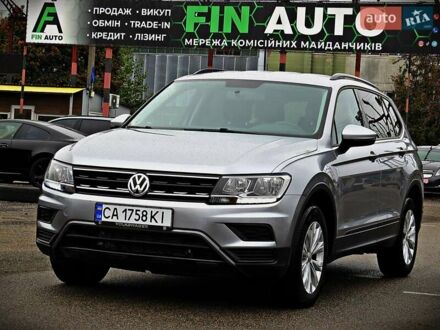 Фольксваген Тігуан 2020 у Черкасах на Automoto.ua Сірий Фольксваген Тігуан, об'ємом двигуна 2 л та пробігом 58 тис. км за 18800 $, фото 1 на Automoto.ua