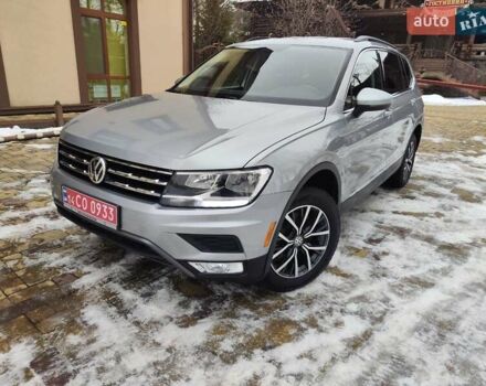 Серый Фольксваген Тигуан, объемом двигателя 1.97 л и пробегом 227 тыс. км за 16999 $, фото 1 на Automoto.ua
