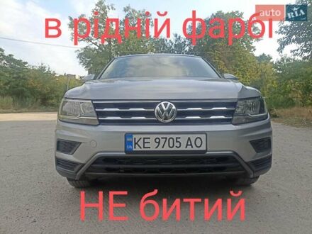 Сірий Фольксваген Тігуан, об'ємом двигуна 1.98 л та пробігом 159 тис. км за 19900 $, фото 1 на Automoto.ua