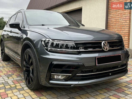 Фольксваген Тигуан 2021 в Кропивницком (Кировограде) на Automoto.ua Серый Фольксваген Тигуан, объемом двигателя 2 л и пробегом 112 тыс. км за 21600 $, фото 1 на Automoto.ua
