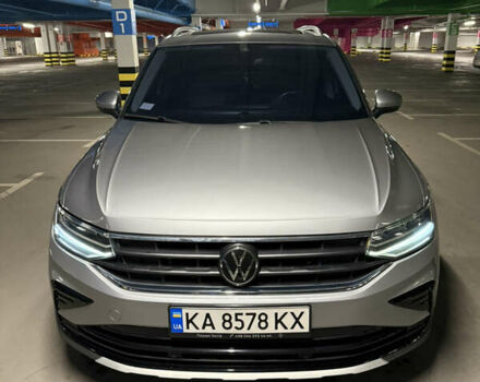 Серый Фольксваген Тигуан, объемом двигателя 1.98 л и пробегом 104 тыс. км за 25200 $, фото 1 на Automoto.ua