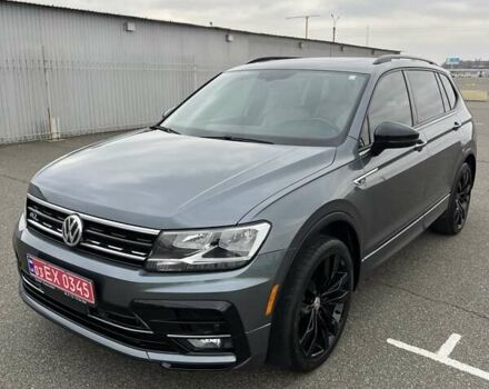 Серый Фольксваген Тигуан, объемом двигателя 1.98 л и пробегом 98 тыс. км за 24500 $, фото 1 на Automoto.ua
