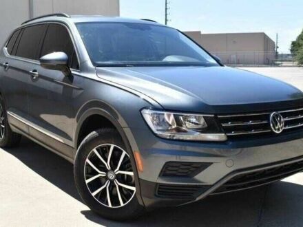 Серый Фольксваген Тигуан, объемом двигателя 2 л и пробегом 45 тыс. км за 9000 $, фото 1 на Automoto.ua