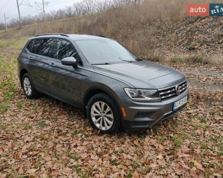 Серый Фольксваген Тигуан, объемом двигателя 1.98 л и пробегом 76 тыс. км за 19200 $, фото 1 на Automoto.ua