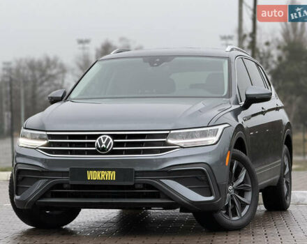 Серый Фольксваген Тигуан, объемом двигателя 1.98 л и пробегом 69 тыс. км за 23450 $, фото 1 на Automoto.ua