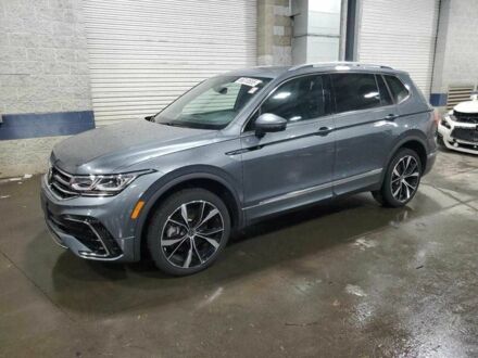 Сірий Фольксваген Тігуан, об'ємом двигуна 2 л та пробігом 18 тис. км за 8000 $, фото 1 на Automoto.ua