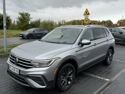 Серый Фольксваген Тигуан, объемом двигателя 1.98 л и пробегом 60 тыс. км за 28300 $, фото 1 на Automoto.ua