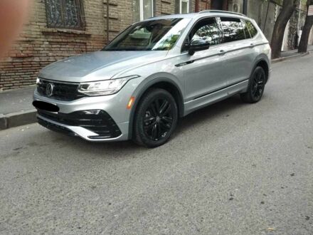 Сірий Фольксваген Тігуан, об'ємом двигуна 2 л та пробігом 22 тис. км за 20500 $, фото 1 на Automoto.ua