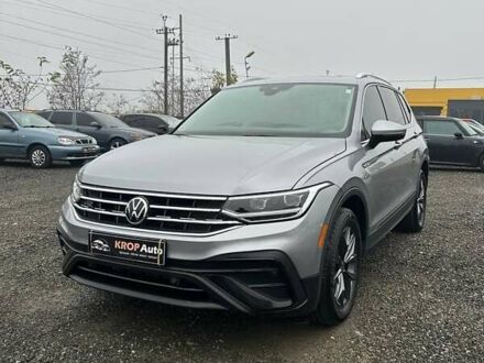 Сірий Фольксваген Тігуан, об'ємом двигуна 1.97 л та пробігом 19 тис. км за 33000 $, фото 1 на Automoto.ua