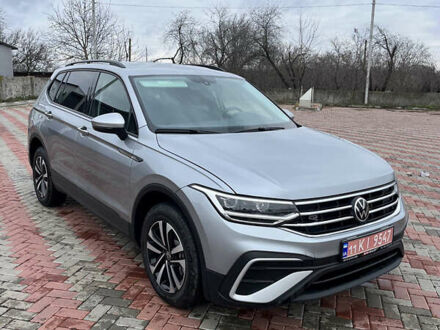 Сірий Фольксваген Тігуан, об'ємом двигуна 2 л та пробігом 14 тис. км за 22999 $, фото 1 на Automoto.ua