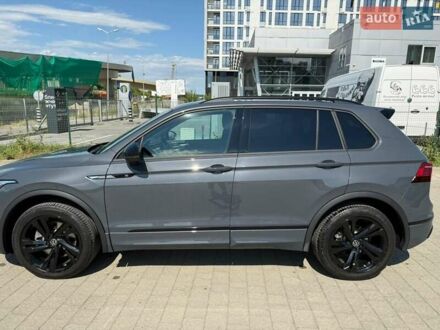 Фольксваген Тигуан 2024 в Ивано-Франковске на Automoto.ua Серый Фольксваген Тигуан, объемом двигателя 1.98 л и пробегом 14 тыс. км за 45000 $, фото 1 на Automoto.ua