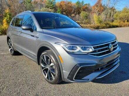 Серый Фольксваген Тигуан, объемом двигателя 2 л и пробегом 10 тыс. км за 7800 $, фото 1 на Automoto.ua