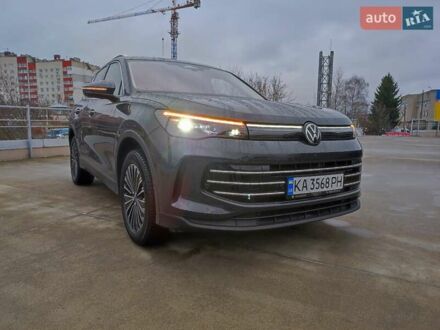 Сірий Фольксваген Тігуан, об'ємом двигуна 1.97 л та пробігом 6 тис. км за 47300 $, фото 1 на Automoto.ua