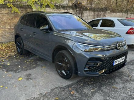 Сірий Фольксваген Тігуан, об'ємом двигуна 1.97 л та пробігом 22 тис. км за 47900 $, фото 1 на Automoto.ua