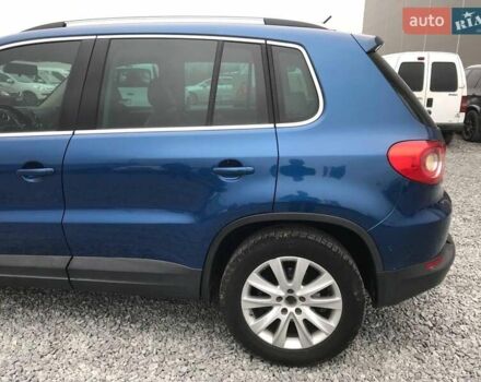 Синий Фольксваген Тигуан, объемом двигателя 2 л и пробегом 180 тыс. км за 9990 $, фото 11 на Automoto.ua