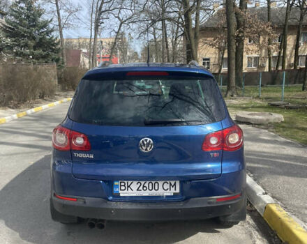 Синий Фольксваген Тигуан, объемом двигателя 1.39 л и пробегом 228 тыс. км за 9000 $, фото 7 на Automoto.ua