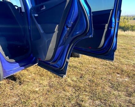 Синий Фольксваген Тигуан, объемом двигателя 2 л и пробегом 130 тыс. км за 9500 $, фото 8 на Automoto.ua