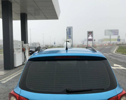 Синій Фольксваген Тігуан, об'ємом двигуна 2 л та пробігом 230 тис. км за 10500 $, фото 3 на Automoto.ua