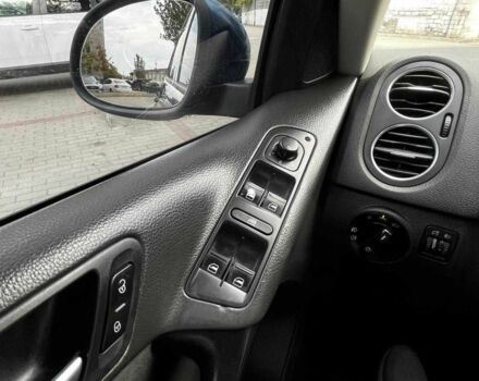 Синий Фольксваген Тигуан, объемом двигателя 1.4 л и пробегом 184 тыс. км за 7600 $, фото 15 на Automoto.ua