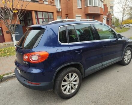 Синий Фольксваген Тигуан, объемом двигателя 2 л и пробегом 265 тыс. км за 8300 $, фото 2 на Automoto.ua