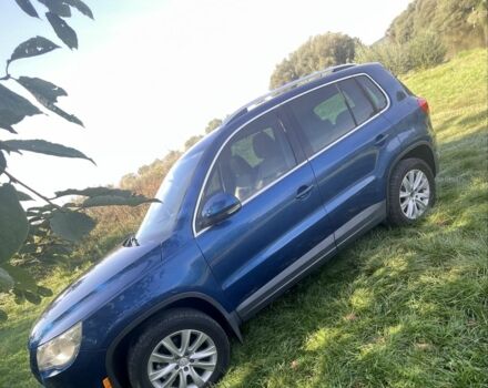 Синій Фольксваген Тігуан, об'ємом двигуна 2 л та пробігом 179 тис. км за 9800 $, фото 8 на Automoto.ua