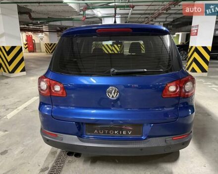 Синий Фольксваген Тигуан, объемом двигателя 2.01 л и пробегом 252 тыс. км за 8900 $, фото 8 на Automoto.ua