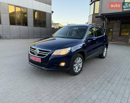 Синій Фольксваген Тігуан, об'ємом двигуна 2 л та пробігом 158 тис. км за 10999 $, фото 12 на Automoto.ua