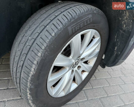 Синій Фольксваген Тігуан, об'ємом двигуна 2 л та пробігом 158 тис. км за 10999 $, фото 30 на Automoto.ua