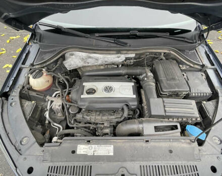 Синий Фольксваген Тигуан, объемом двигателя 1.98 л и пробегом 211 тыс. км за 16000 $, фото 10 на Automoto.ua