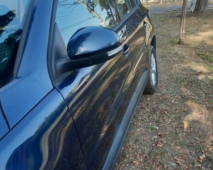 Синій Фольксваген Тігуан, об'ємом двигуна 2 л та пробігом 170 тис. км за 9500 $, фото 8 на Automoto.ua