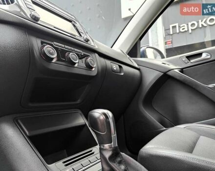 Синий Фольксваген Тигуан, объемом двигателя 2 л и пробегом 278 тыс. км за 8490 $, фото 42 на Automoto.ua