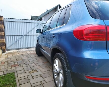 Синій Фольксваген Тігуан, об'ємом двигуна 2 л та пробігом 242 тис. км за 14600 $, фото 6 на Automoto.ua