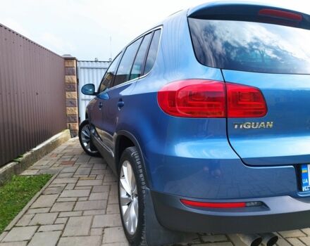 Синій Фольксваген Тігуан, об'ємом двигуна 2 л та пробігом 242 тис. км за 14600 $, фото 4 на Automoto.ua
