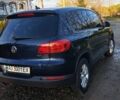 Синій Фольксваген Тігуан, об'ємом двигуна 2 л та пробігом 300 тис. км за 12000 $, фото 6 на Automoto.ua
