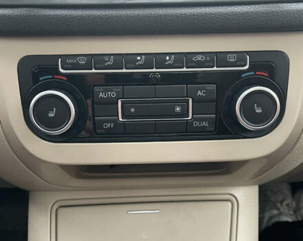 Синий Фольксваген Тигуан, объемом двигателя 1.98 л и пробегом 211 тыс. км за 16000 $, фото 12 на Automoto.ua