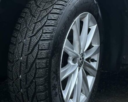 Синій Фольксваген Тігуан, об'ємом двигуна 1.98 л та пробігом 290 тис. км за 10200 $, фото 16 на Automoto.ua