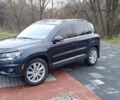 Синий Фольксваген Тигуан, объемом двигателя 2 л и пробегом 160 тыс. км за 10000 $, фото 1 на Automoto.ua