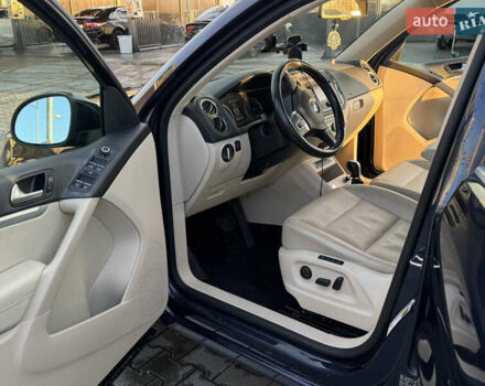 Синий Фольксваген Тигуан, объемом двигателя 2 л и пробегом 167 тыс. км за 12499 $, фото 11 на Automoto.ua