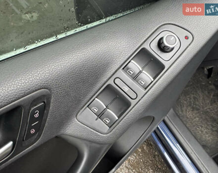 Синий Фольксваген Тигуан, объемом двигателя 1.98 л и пробегом 203 тыс. км за 12000 $, фото 37 на Automoto.ua