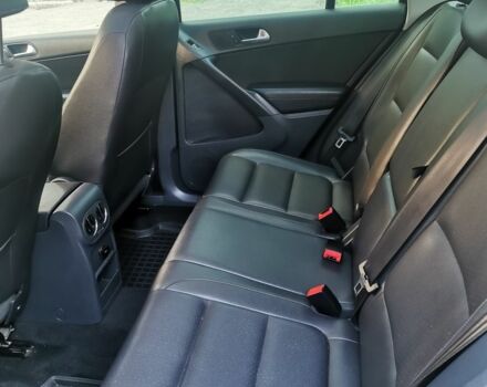 Синий Фольксваген Тигуан, объемом двигателя 2 л и пробегом 153 тыс. км за 9500 $, фото 7 на Automoto.ua