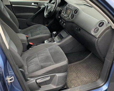 Синий Фольксваген Тигуан, объемом двигателя 1.97 л и пробегом 217 тыс. км за 13200 $, фото 7 на Automoto.ua