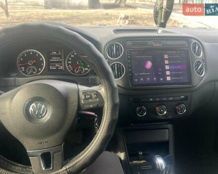 Синий Фольксваген Тигуан, объемом двигателя 1.98 л и пробегом 213 тыс. км за 10500 $, фото 7 на Automoto.ua