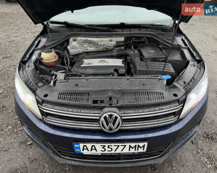Синий Фольксваген Тигуан, объемом двигателя 1.98 л и пробегом 203 тыс. км за 12000 $, фото 13 на Automoto.ua