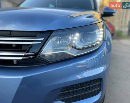Синій Фольксваген Тігуан, об'ємом двигуна 1.97 л та пробігом 180 тис. км за 15700 $, фото 10 на Automoto.ua