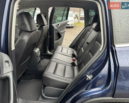 Синий Фольксваген Тигуан, объемом двигателя 1.98 л и пробегом 203 тыс. км за 12000 $, фото 28 на Automoto.ua