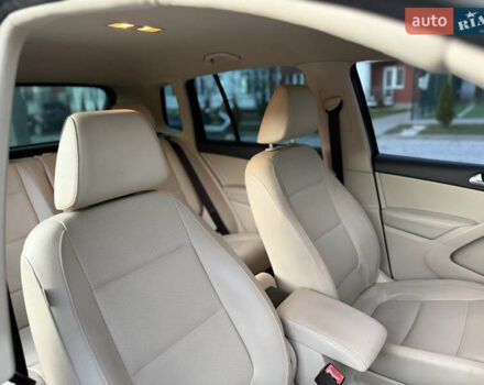 Синий Фольксваген Тигуан, объемом двигателя 1.98 л и пробегом 208 тыс. км за 9999 $, фото 17 на Automoto.ua